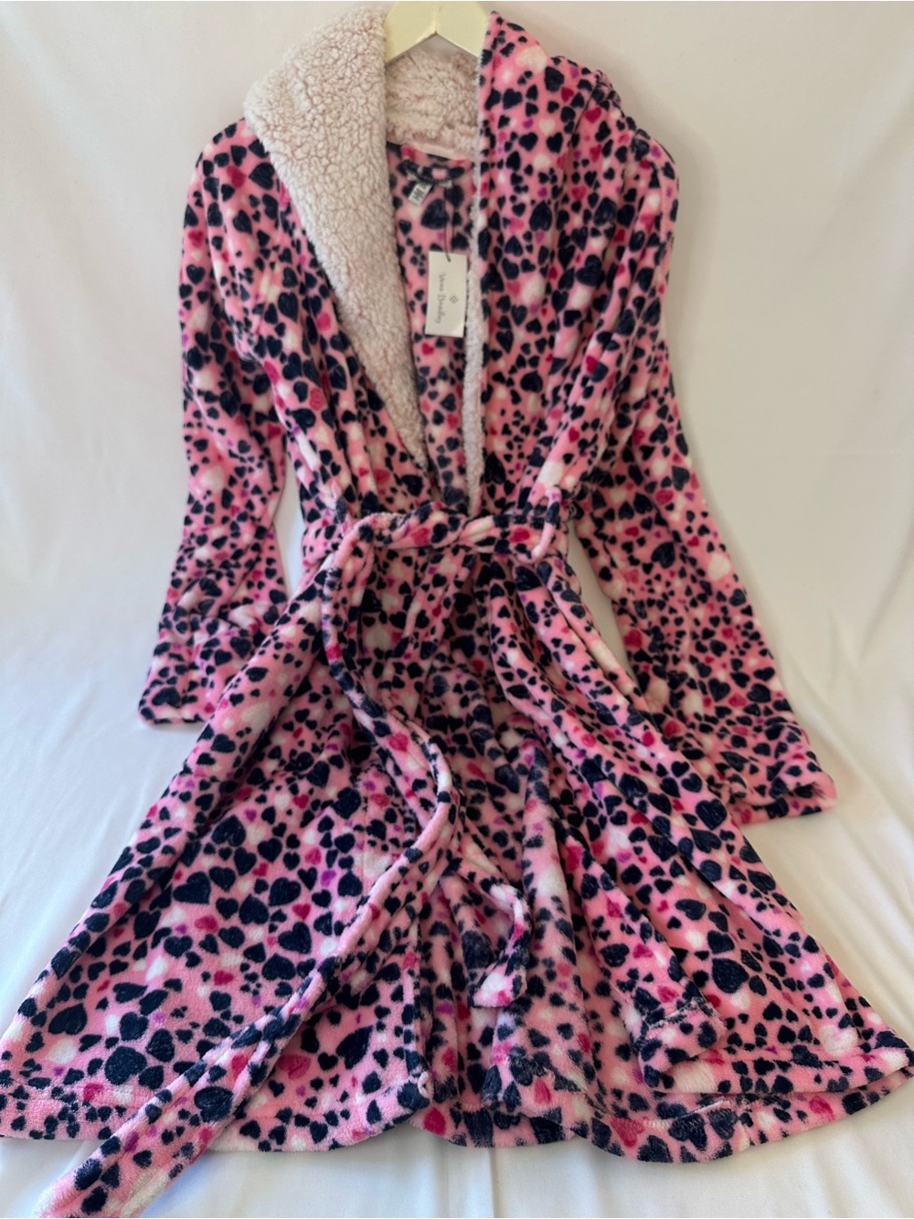 Vera Bradley Pink and Black Heart Print Plush Robe with Sherpa Hood